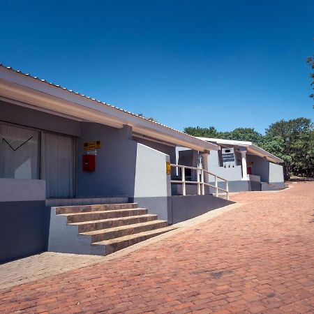 Hartbeespoort Holiday Resort Bagian luar foto
