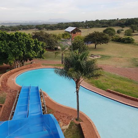Hartbeespoort Holiday Resort Bagian luar foto