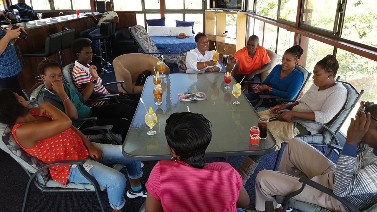 Hartbeespoort Holiday Resort Bagian luar foto