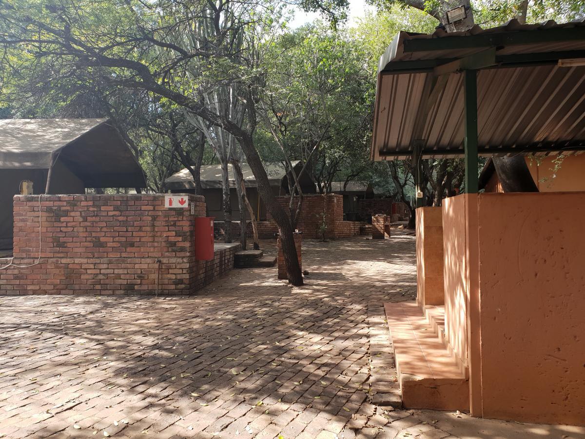 Hartbeespoort Holiday Resort Bagian luar foto