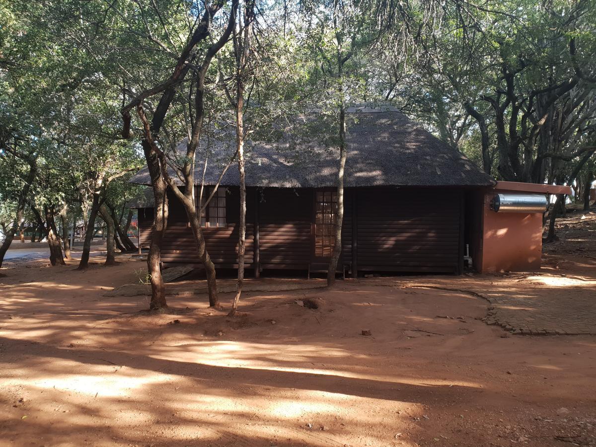 Hartbeespoort Holiday Resort Bagian luar foto