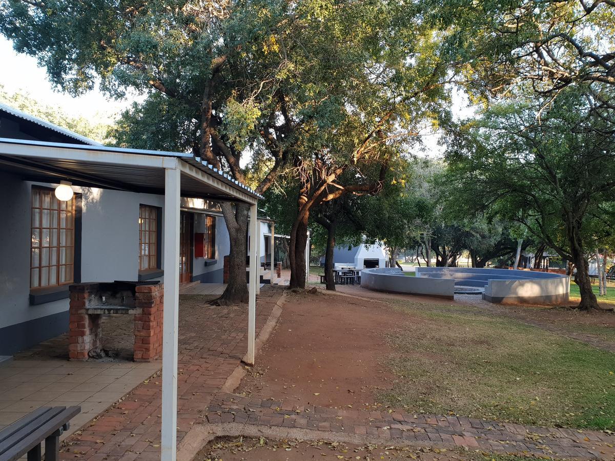 Hartbeespoort Holiday Resort Bagian luar foto